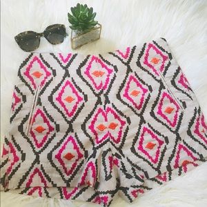 LOFT The Riviera Short Fun Boho Print Size 6